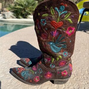 Old Gringo Multicolor Embroidered Heeled Boots